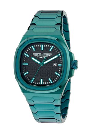 Grøn metal armbåndsur med sort tekstureret urskive, lysende timeindeks og visere, datovisning kl. 3 og Aston Martin-logo under kl. 12.