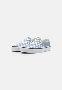 Vans CLASSIC SLIP-ON UNISEX - Obuća za navlačenje - dusty blue