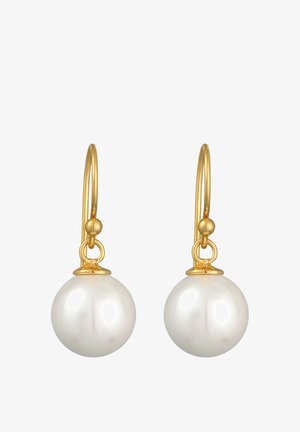 Gouden oorbellen in de vorm van hoepels met grote witte nepparels, een glad oppervlak, een sferische vorm en een kleine accentbol nabij de haak.