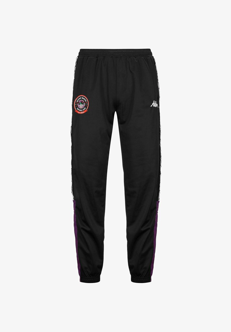 Pantalones deportivos negros de tejido suave, con un logo del club en la pierna izquierda y detalles de malla púrpura en los laterales. Cintura y puños elásticos.