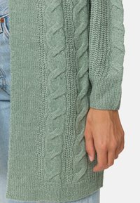 Threadbare ROZANNA CABLE - Vest - sage