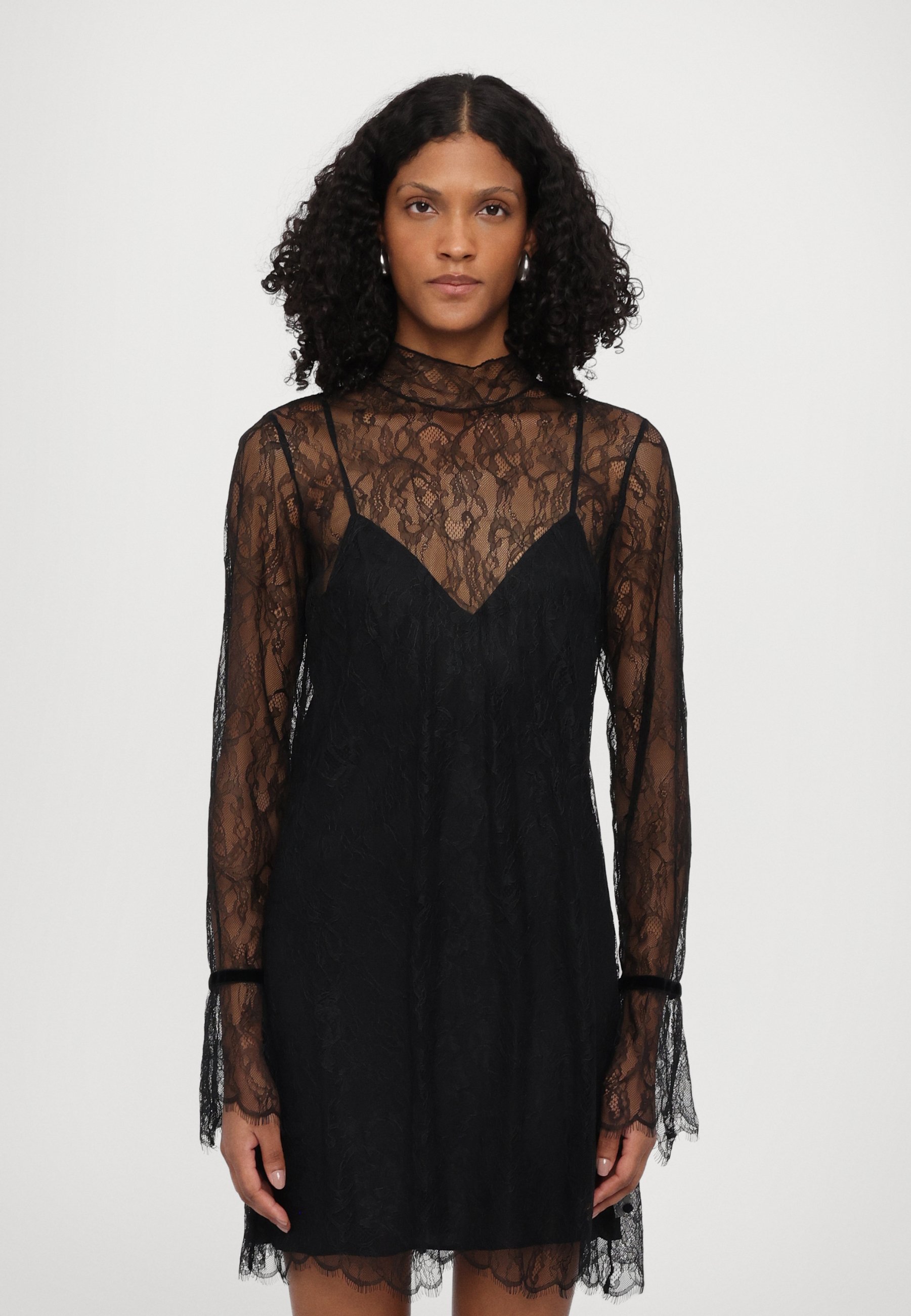 frame lace shift dress FRAME Lace Shift Dress