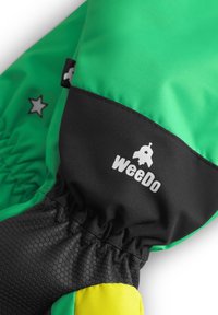 Guanti impermeabili verdi con dettagli neri, caratterizzati da una presa testurizzata, polsini elastici e un logo bianco "WeeDo". Include dettagli con motivo a stelle.
