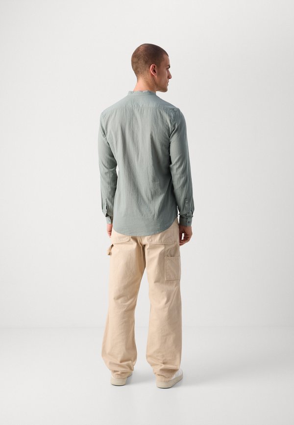 SEOUL REGULAR FIT - Shirt2