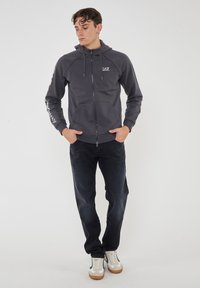 EA7 Emporio Armani CON CAPPUCCIO LOGO SERIES - Felpa con zip - asphlat