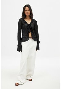 NA-KD SLEEVE FLOUNCE - Blouse - black