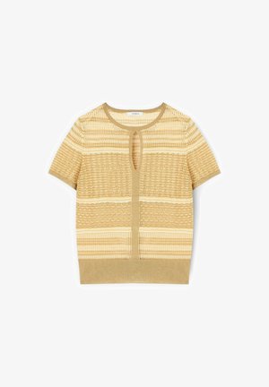 Haut en maille beige à manches courtes avec des rayures horizontales, un col en forme de trou de serrure et un motif texturé, posé à plat sur un fond blanc.