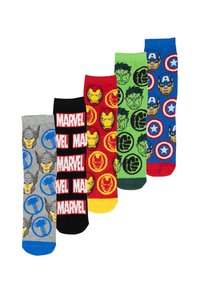 Cinque paia di calzini di cotone con personaggi Marvel; grigi con Thor, neri con il logo Marvel, rossi con Iron Man, verdi con Hulk, blu con Captain America.
