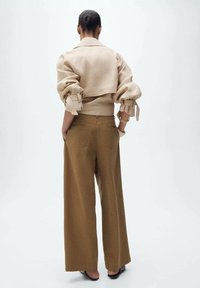 Mango Blazer - sand