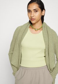 Repeat Casaco de malha - seaweed