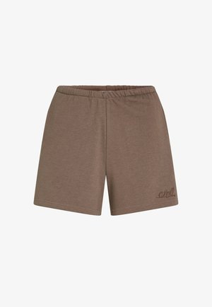 Braune Sportshorts aus weichem Stoff, mit einem elastischen Bund und einem kleinen gestickten Logo-Detail am linken Bein.