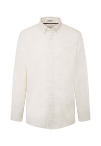 Camisa de manga larga en algodón blanco roto con collar abotonado, tapeta delantera y un sutil bordado de logo en el pecho. Textura suave.