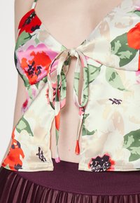 NA-KD JASMIN AZIZAM  - Μπλούζα - big flower