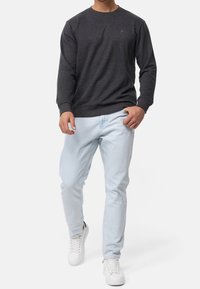 INDICODE JEANS Felpa - anthracite