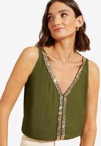 Love & Roses SEQUIN V NECK REGULAR FIT - Blūze - khaki green