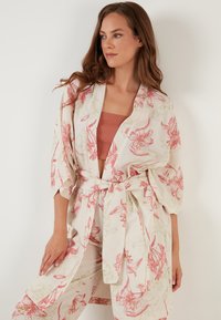 LELA TWO PIECE SET - REGULAR FIT - Vest - salmon