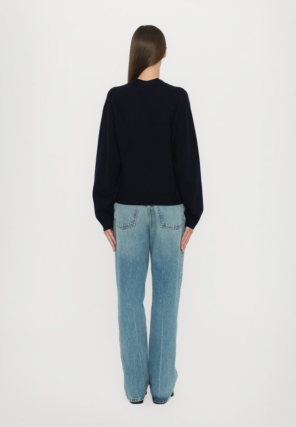 V NECK SWEATER - Jumper2