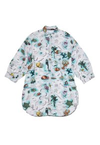 Camicia a maniche lunghe con una stampa colorata e fantasiosa su sfondo bianco, con colletto a punta e taschino sul petto.
