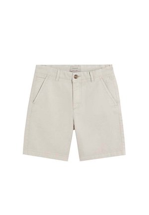 Pantalones cortos beige hasta la rodilla con bolsillos laterales, trabillas para cinturón y cierre de botón en la cinturilla.