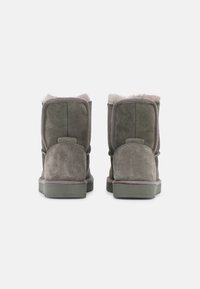 Tamaris Winter boots - grey