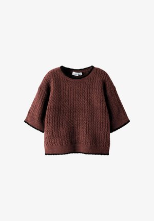 Maglione a trecce marrone con scollatura tonda e maniche corte, caratterizzato da un bordo nero a ondine sul colletto e sull'orlo.