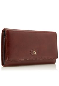 Portafoglio in pelle marrone con una texture liscia, accentuato da un logo dorato e bordi cuciti. Presenta un design pieghevole e una forma rettangolare.
