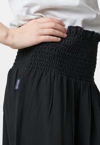 Seaside MIAMI JR - Maxirok - black