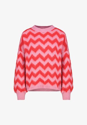 Flauschiger rosa und roter Pullover mit Zickzackmuster, rundem Halsauschnitt und gerippten Bündchen. Hergestellt aus weichem, texturiertem Stoff.