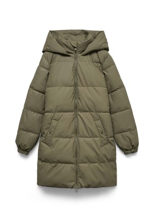 Olivengrønn vattert frakk med hette, hel frontglidelås, elastiske mansjetter og to lommer foran. Glatt tekstur og quiltet design.