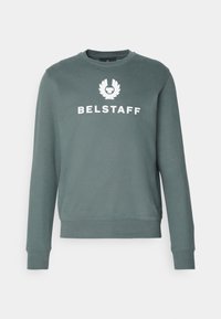 Sudadera verde de cuello redondo con el logo y emblema blanco de Belstaff centrados en el pecho, mangas largas y puños y dobladillo acanalados.