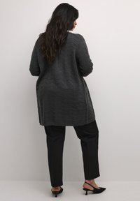 Kaffe Curve EMANA - Gilet - black oyster