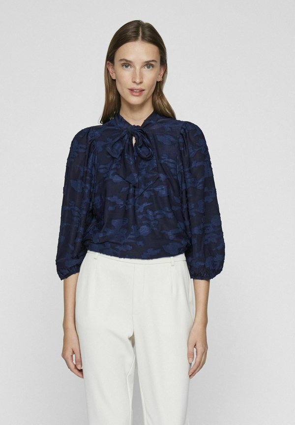 MIT 3/4-ÄRMELN TIE NECK - Bluse