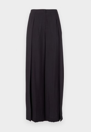 Μαύροι παντελόνες με ψηλή μέση και φαρδιά πόδια, με μπροστινό κουμπί και κρυφό φερμουάρ, διαθέτοντας διακριτικές πτυχώσεις στο πλάι.