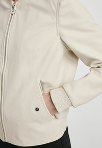 OCHNIK - Kurtka Bomber