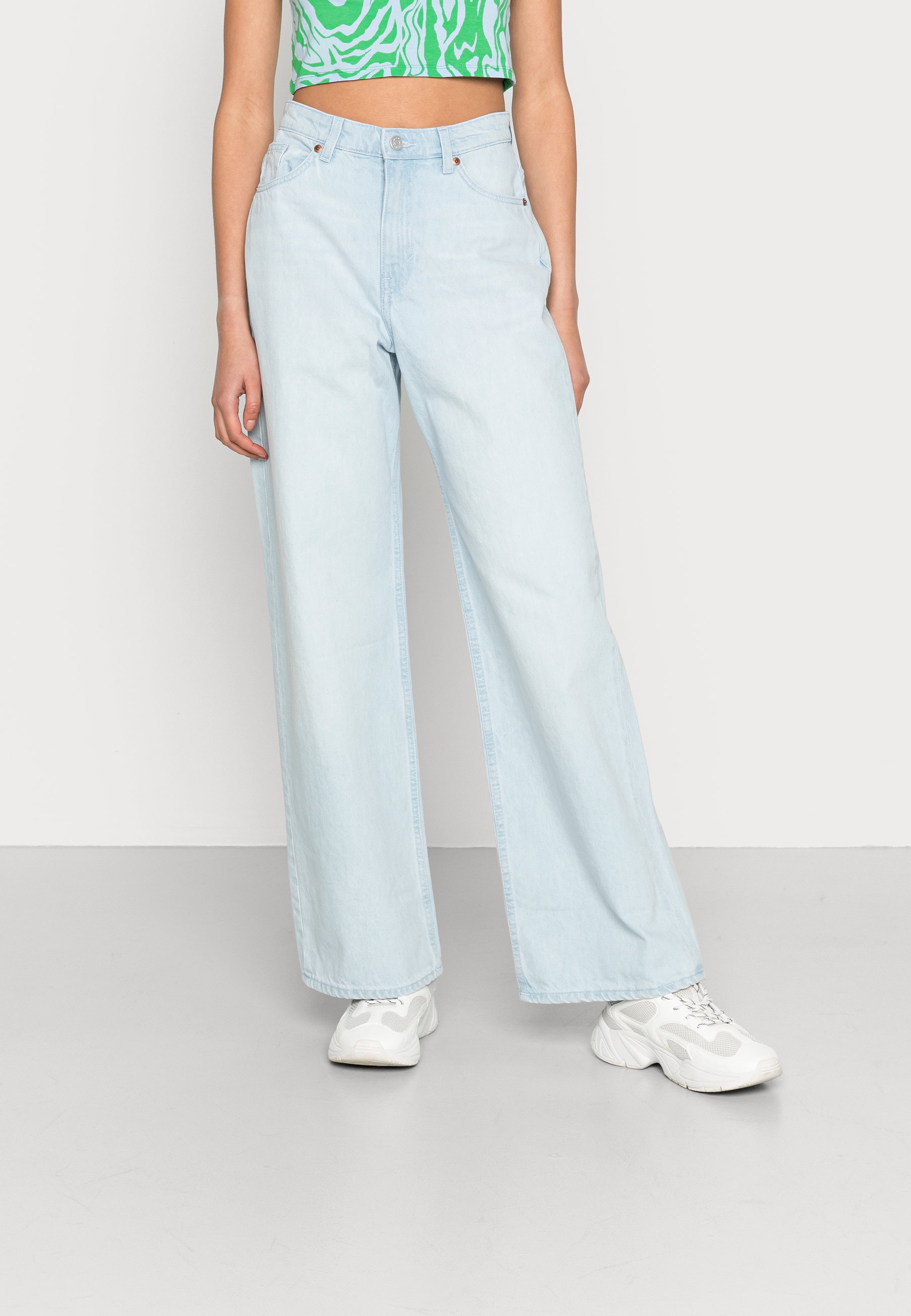 Monki THEA - Relaxed fit jeans - blue dusty light/lichtblauw - Zalando.nl
