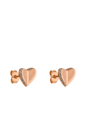 Herzförmige Ohrstecker mit roségoldener Oberfläche, versehen mit einer Reihe klarer Kristalle an einer Seite, glatte Oberfläche mit polierter Textur.