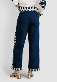 Pepe Jeans HEAVEN  - Pantaloni - ocean blue