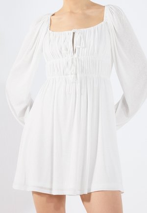 Robe de jour - off-white