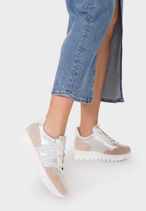 WONDERS A-24101 - Sneakers laag - beige
