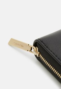 Calvin Klein LOCK WALLET - Portafoglio - black