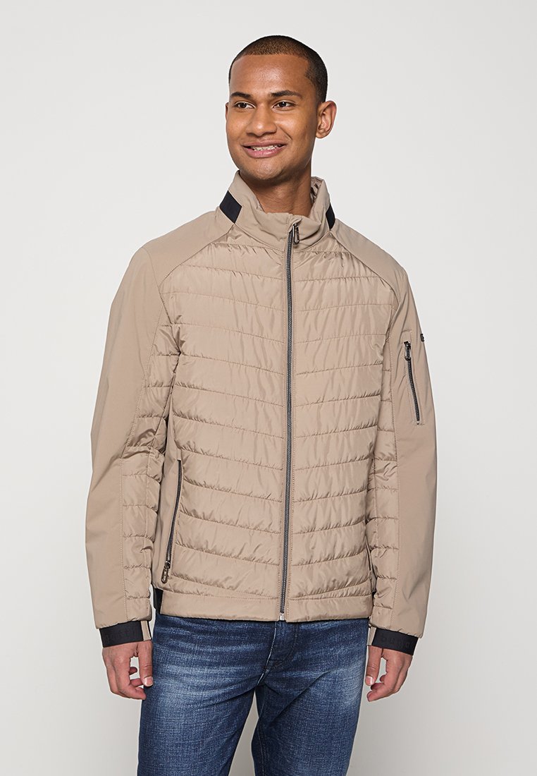 Bugatti Jas beige Bugatti Jas beige