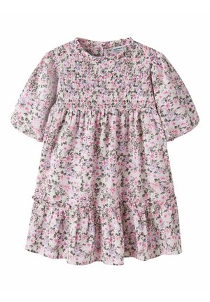 Hellrosa Baby-Kleid mit Blumenmuster, Puffärmeln, geraffter Brustpartie und Rüschensaum.