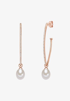 Pendientes de oro rosa con un diseño elegante y alargado. Presentan piedras brillantes y una gran perla lustrosa como punto focal.