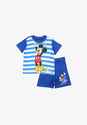 Ensemble de pyjama pour enfants à rayures bleues et blanches, comportant un grand motif de Mickey Mouse sur le t-shirt et des motifs plus petits sur le short.