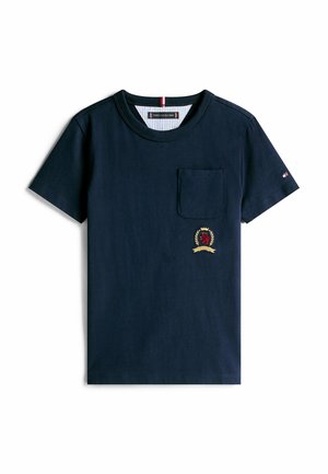 - T-shirt basic