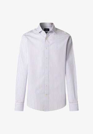 Camicia da uomo a maniche lunghe con bottoni, a righe verticali sottili blu e rosa e colletto classico, mostrata su sfondo bianco.