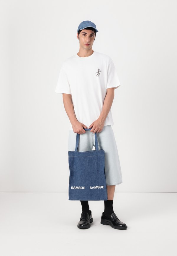 LILIUM - Print T-shirt - french roast2