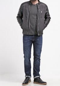 Freaky Nation Allvädersjacka - black