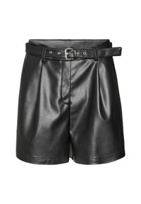 Sorte faux læder højtaljede shorts med frontfolder og matchende bælte med sølvspænde og øjer.