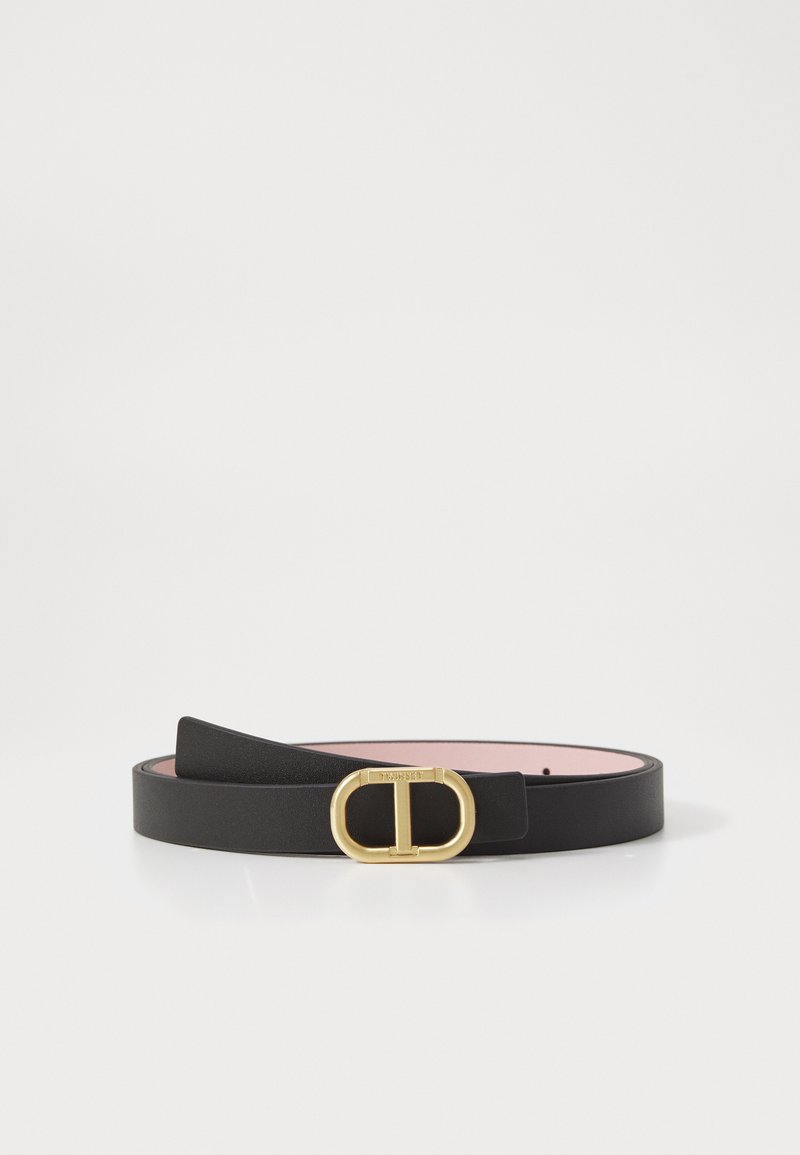 Curea din piele neagră cu un finisaj neted, un catarama de culoare aurie cu un design circular și un interior contrastant roz.